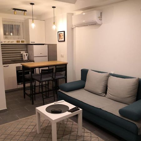 Bibi Zahumska Apartman Belgrado Exterior foto