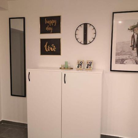 Bibi Zahumska Apartman Belgrado Exterior foto