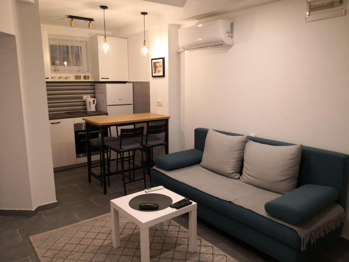 Bibi Zahumska Apartman Belgrado Exterior foto
