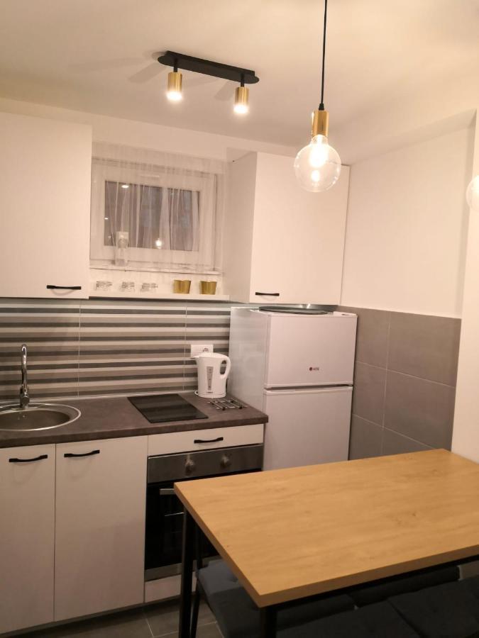 Bibi Zahumska Apartman Belgrado Exterior foto
